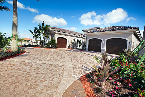 Best Driveway Paving Contractor  in Osceola, IN